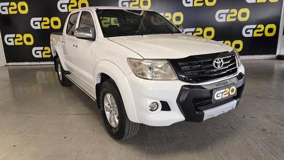 TOYOTA HILUX 2.7 SRV 4X4 CD 16V FLEX 4P AUTOMÁTICO